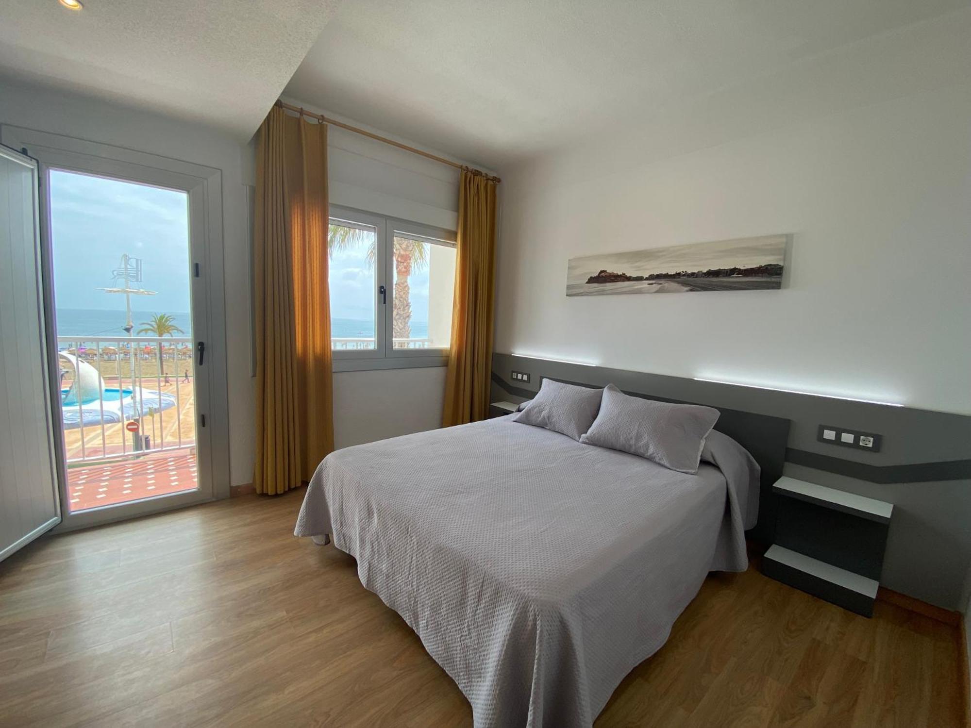 Hotel Playa เพนิสโคลา ภายนอก รูปภาพ
